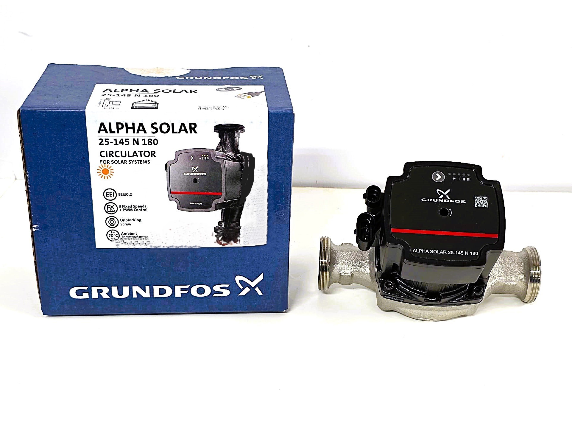 Grundfos%20Alpha%20Solar%20Pump%20%28002%29